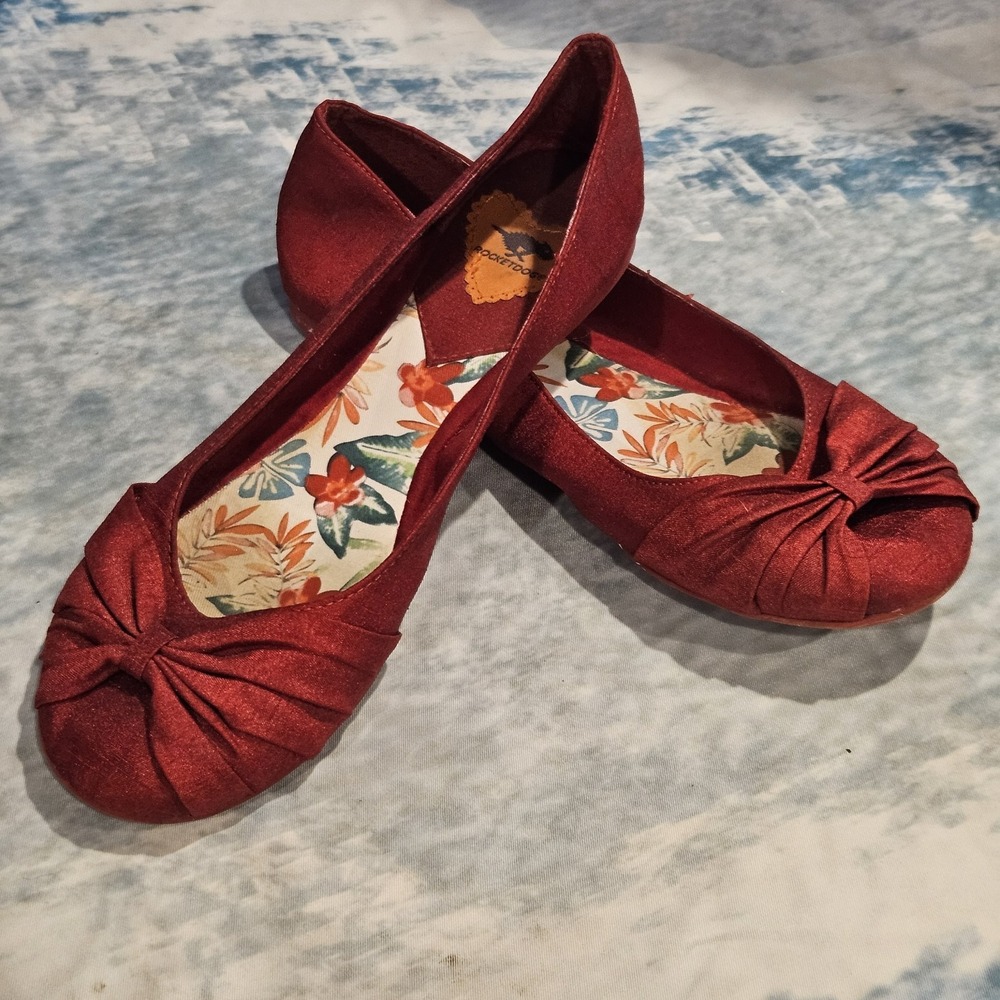 Rocket Dog Red Ballet Flats Womens Size 8.5M Floral Insole